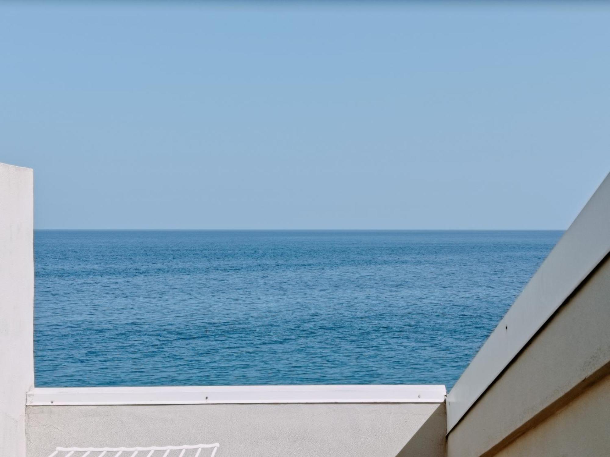 Mirone Apartment Fronte Mare Beachfront House Roccalumera Exterior photo